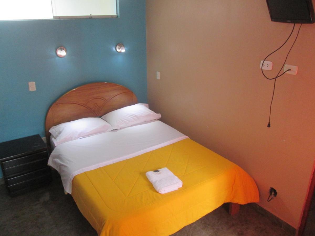 Hotel Villa Santa Ana Quillabamba Exteriör bild