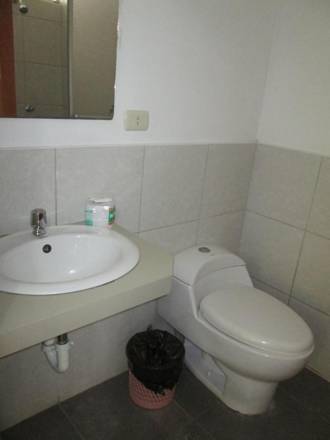 Hotel Villa Santa Ana Quillabamba Exteriör bild